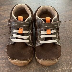 Stride Rite toddler sneakers 8XW extra wide
